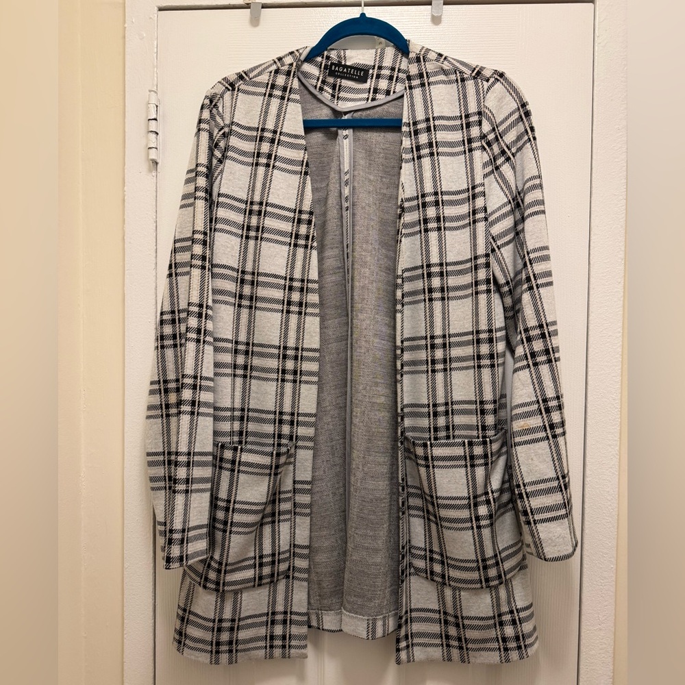 Bagatelle Black and White Checkered Blazer Sweater